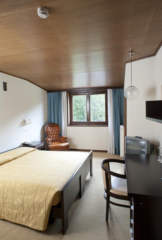 Hotel Mirella Ponte Di Legno Chambre photo